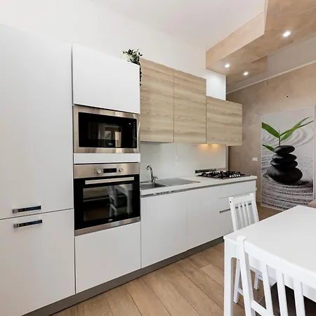 Noemi Bed & Breakfast 4*