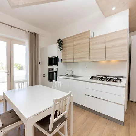 Oda ve Kahvaltı Noemi